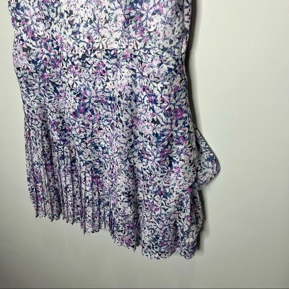 ๐ฆ๐ BANANA REPUBLIC | Purple and White Floral V-Neck Dress - Picture 8 of 9